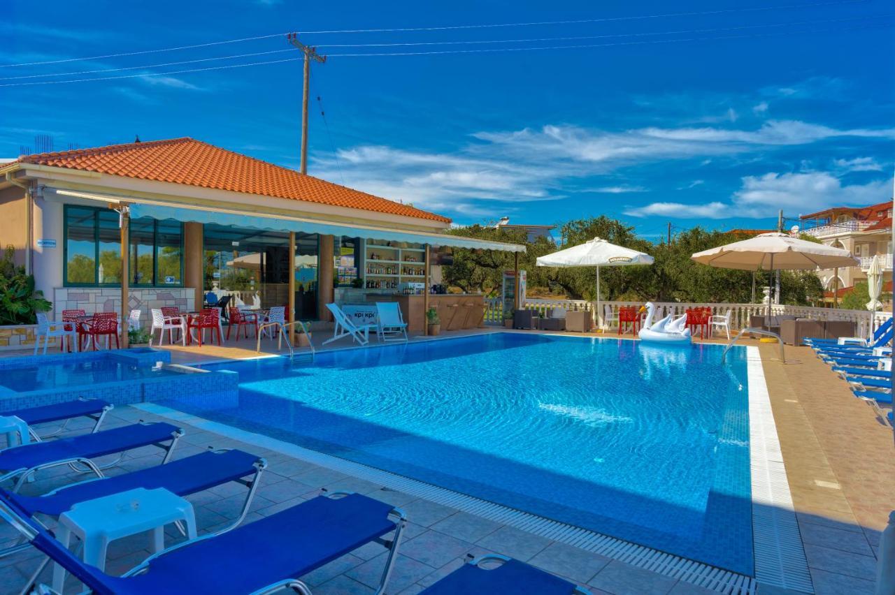 Aparthotel Kozanos & 3*