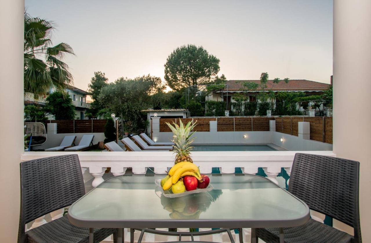 Aparthotel Kozanos & 3*