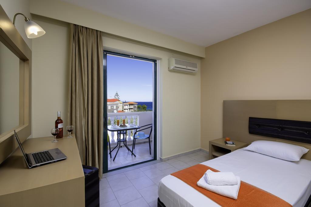Kozanos & 3* Alykanas (Zakynthos)
